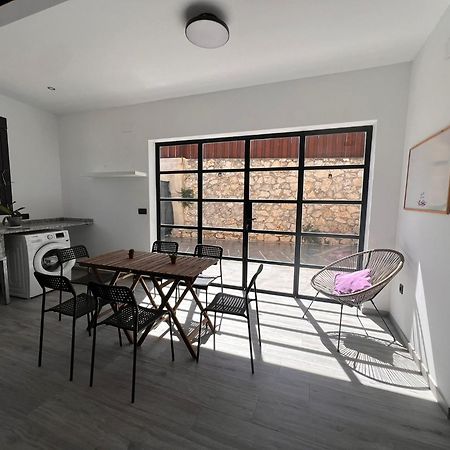 Casa Del Pueblo Villa Montichelvo Екстериор снимка
