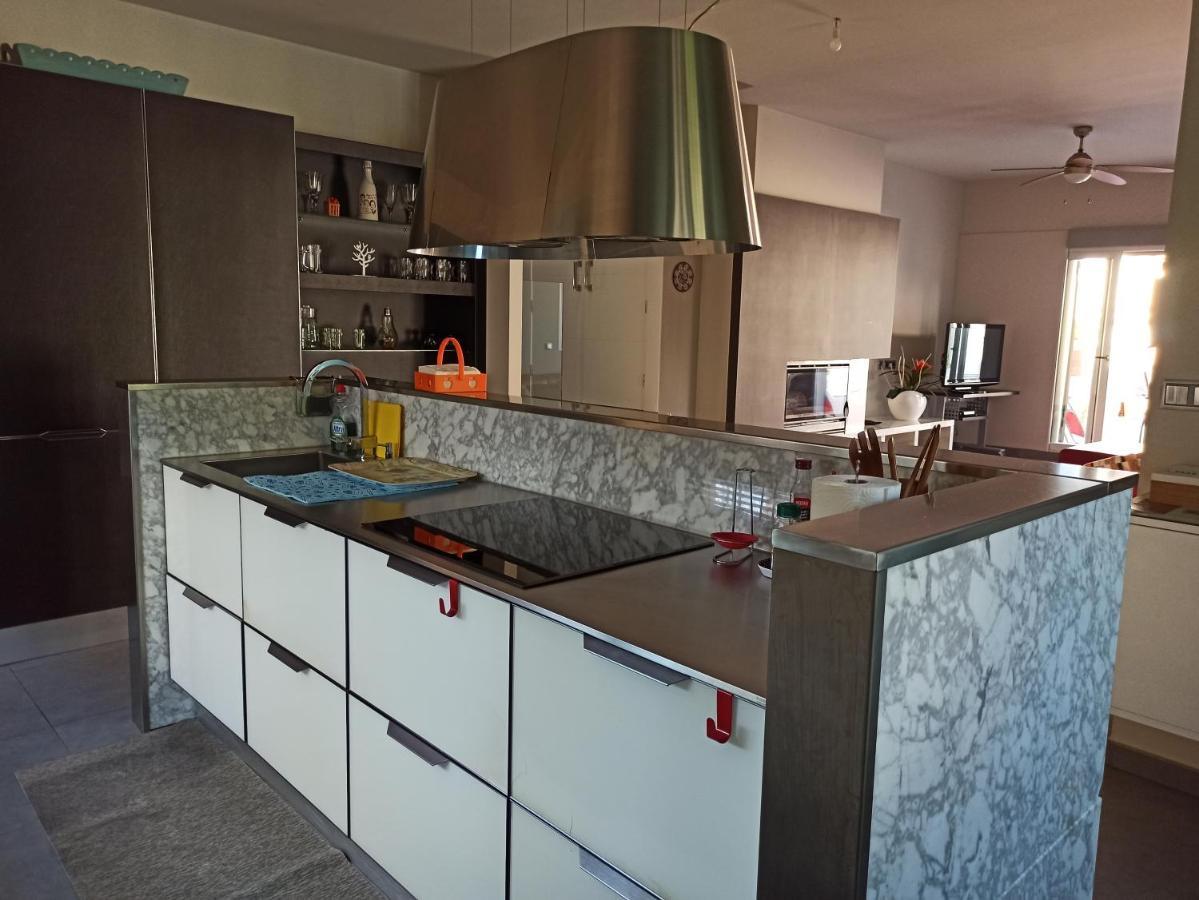 Casa Del Pueblo Villa Montichelvo Екстериор снимка