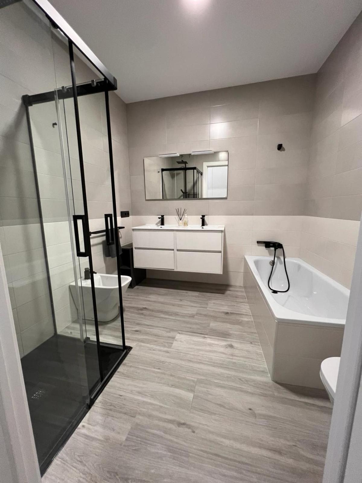 Casa Del Pueblo Villa Montichelvo Екстериор снимка