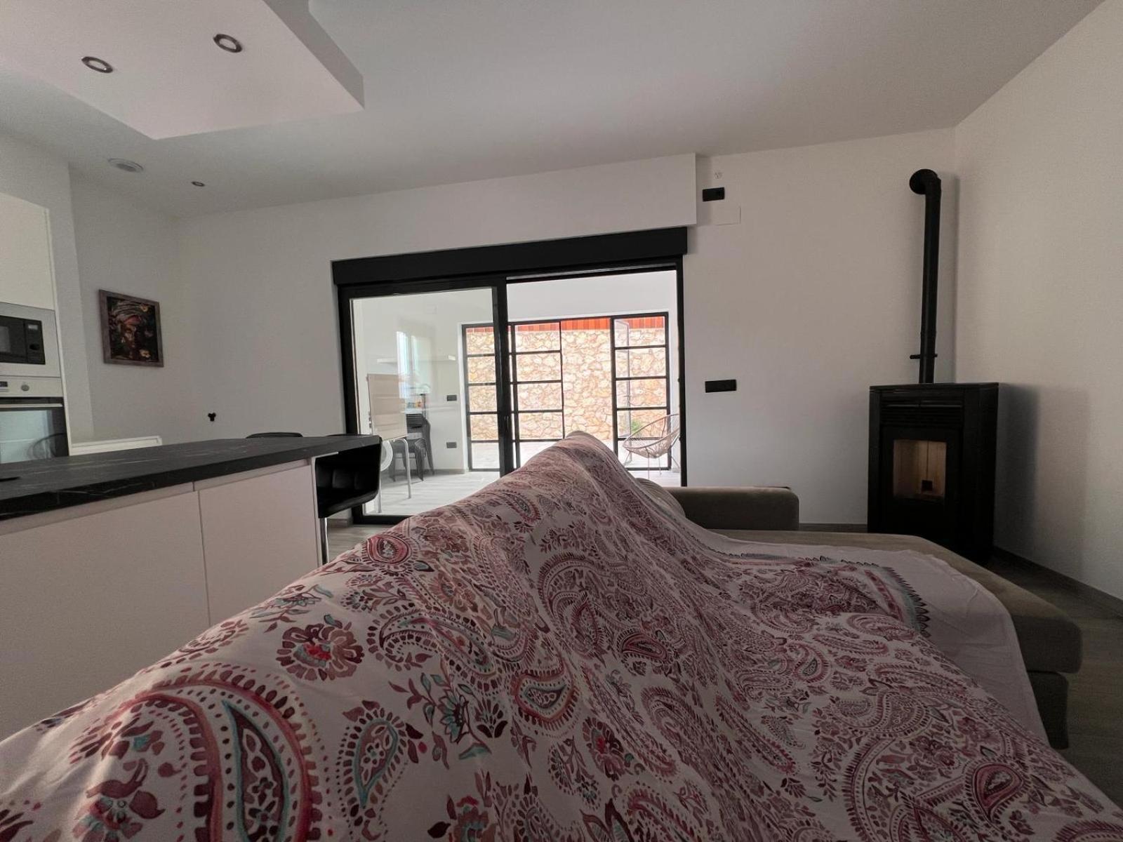 Casa Del Pueblo Villa Montichelvo Екстериор снимка