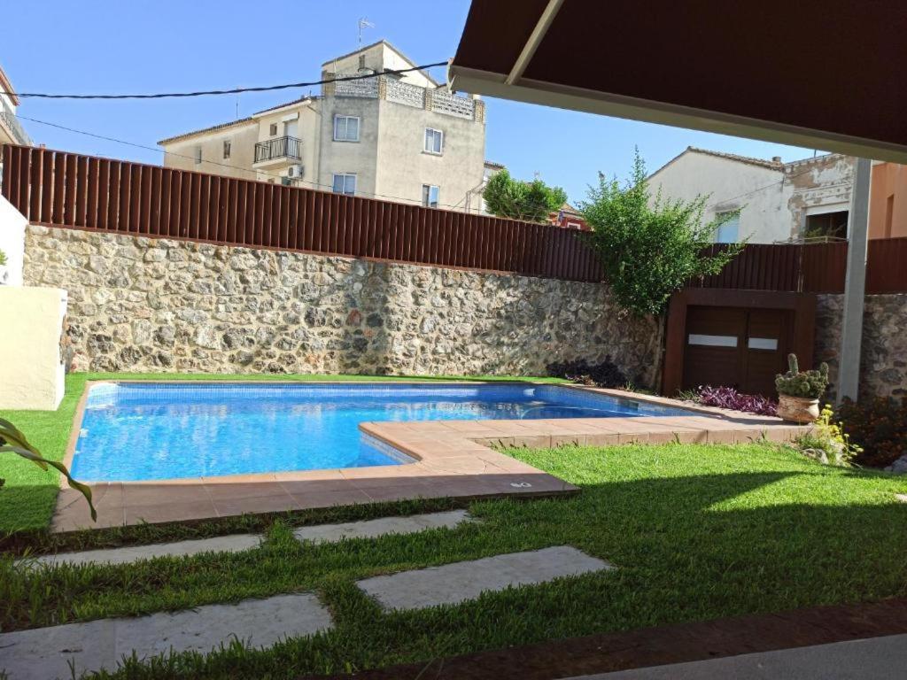 Casa Del Pueblo Villa Montichelvo Екстериор снимка