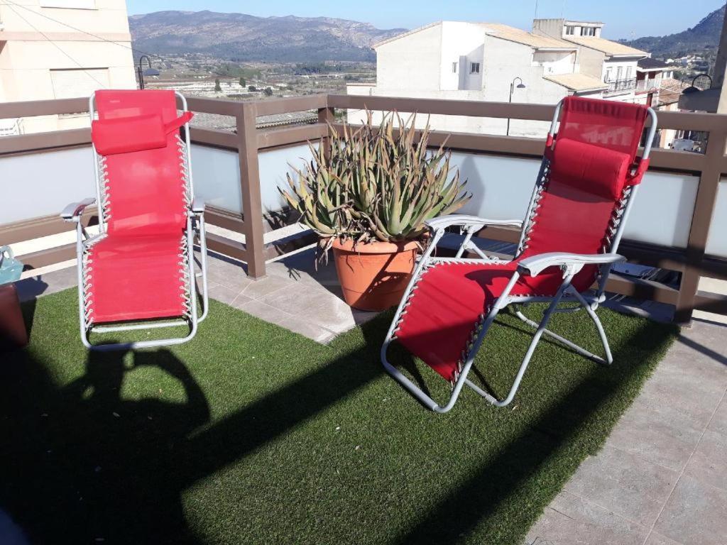 Casa Del Pueblo Villa Montichelvo Екстериор снимка